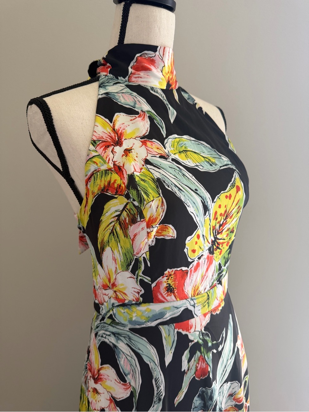 Nicole Miller Hibiscus Print Satin Floral Halter Maxi Dress Size 12 - Picture 5 of 12